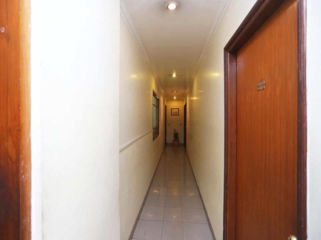 Oyo 3499 Tekarees Inn Lucknow Exterior photo