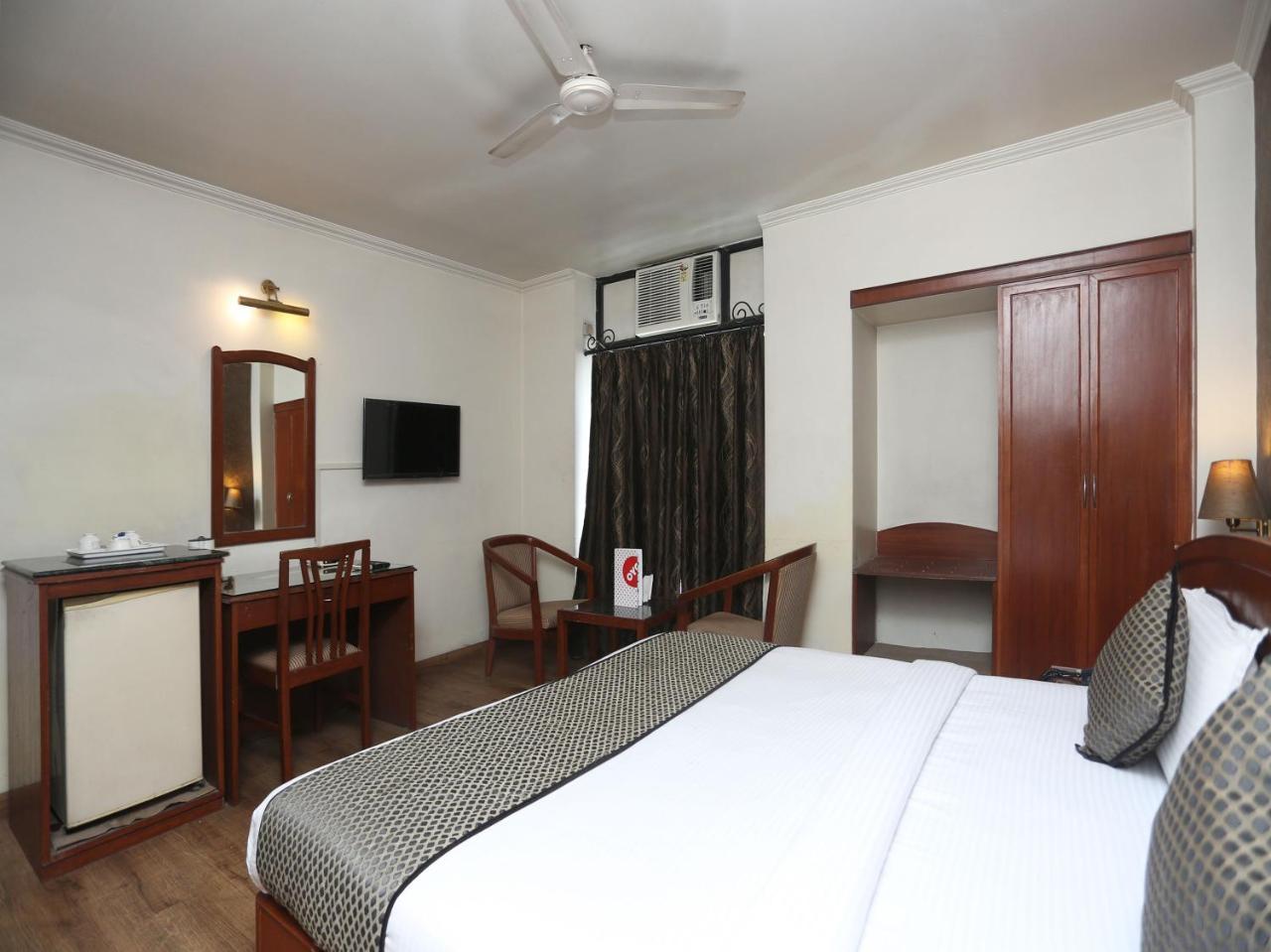 Oyo 3499 Tekarees Inn Lucknow Exterior photo