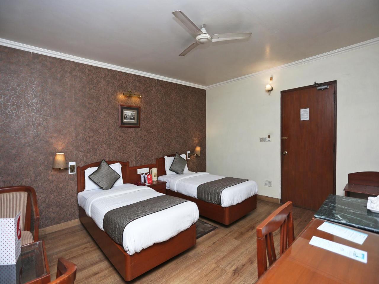 Oyo 3499 Tekarees Inn Lucknow Exterior photo